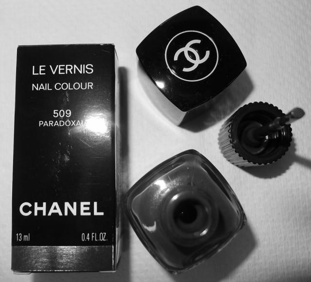Chanel Le Vernis Paradoxal 